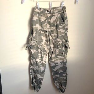 Billie Bubble Cargo Pants
